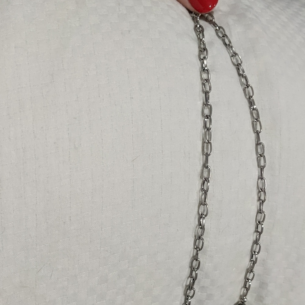 Necklace - Picture 5 of 8